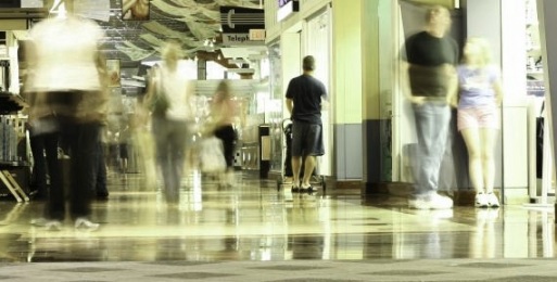Köpcentrum - Människor i rörelse